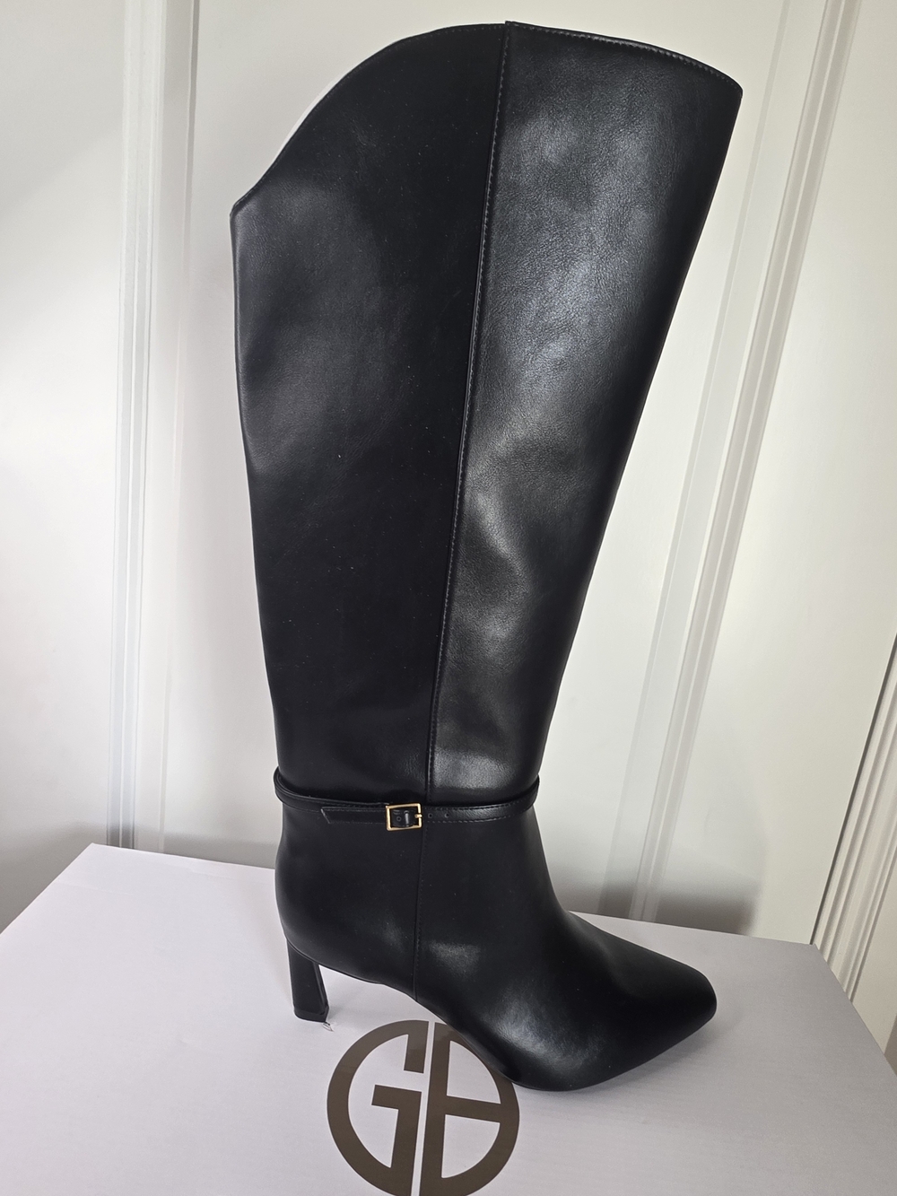 Giani Bernini Black Leather Knee-High Heeled Boots with Gold Buckle